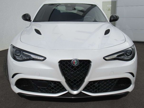 Alfa Romeo Giulia 2.9 V6 375 kW image number 3