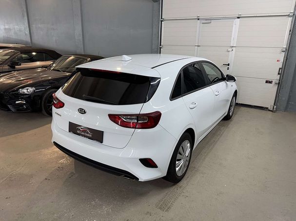 Kia Ceed Ceed 1.6 CRDi 85 kW image number 8