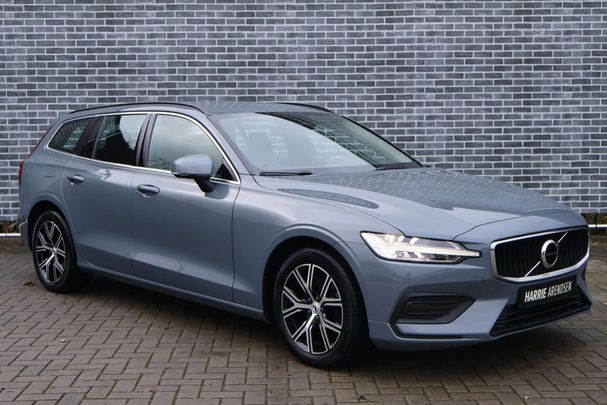 Volvo V60 B4 145 kW image number 7