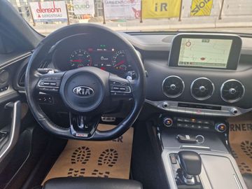 Car image 26