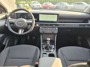 Car image 35