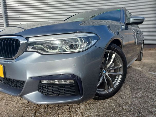 BMW 520i Touring 135 kW image number 2