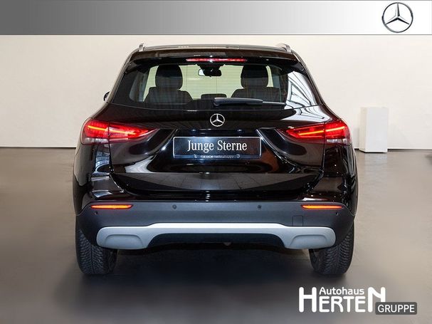 Mercedes-Benz GLA 180 100 kW image number 4