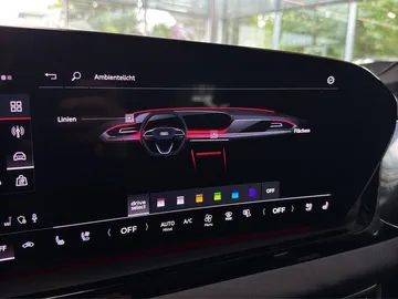 Car image 28