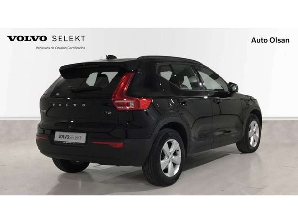 Volvo XC40 T2 Momentum 95 kW image number 7