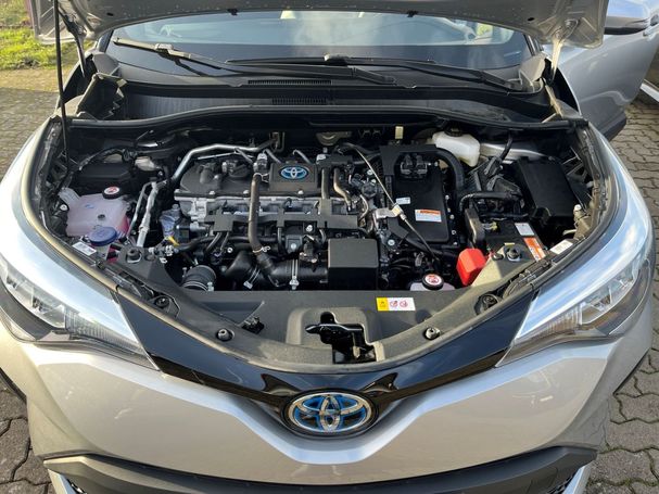 Toyota C-HR 1.8 Hybrid 90 kW image number 7