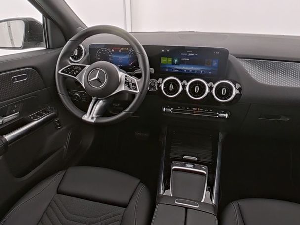 Mercedes-Benz GLA 200 120 kW image number 8