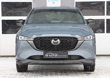 Car image 4