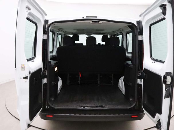 Renault Trafic Grand dCi 120 88 kW image number 27