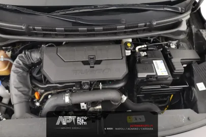 Car image 30