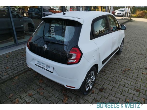 Renault Twingo TCe 90 LIMITED 68 kW image number 4