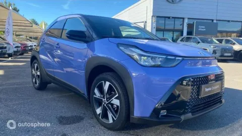 Car image 2