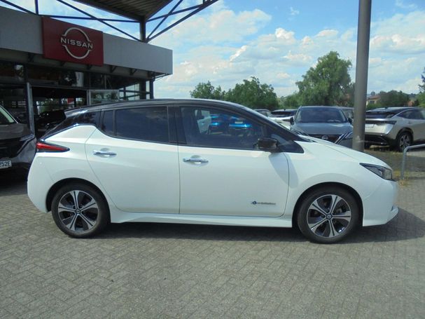 Nissan Leaf 40 kWh 110 kW image number 3