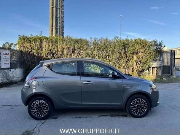 Lancia Ypsilon 51 kW image number 8