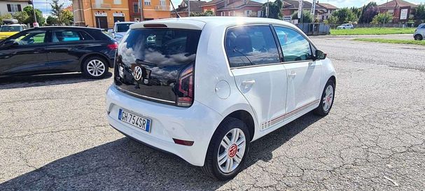 Volkswagen up! 1.0 beats 48 kW image number 9