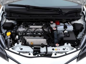 Car image 36