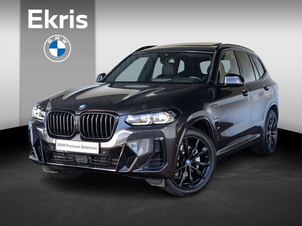 BMW X3 xDrive30e 215 kW image number 1