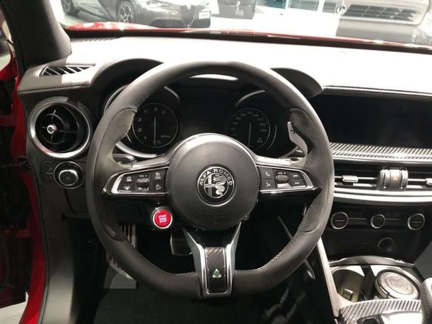 Alfa Romeo Stelvio V6 2.9 Quadrifoglio 375 kW image number 12