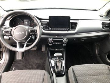 Car image 9