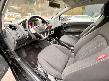 Car image 10