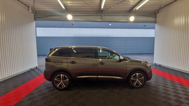 Peugeot 5008 BlueHDi 180 EAT6 GT 133 kW image number 2