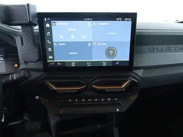 Car image 27