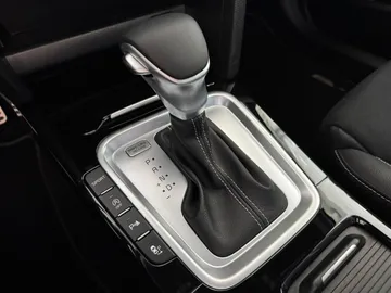 Car image 41