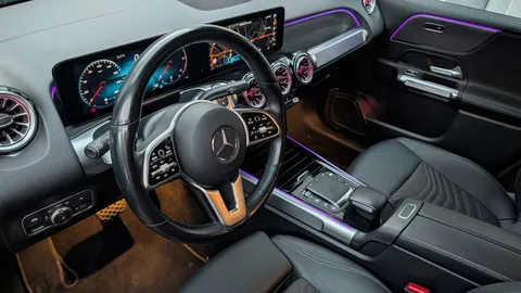 Car image 31