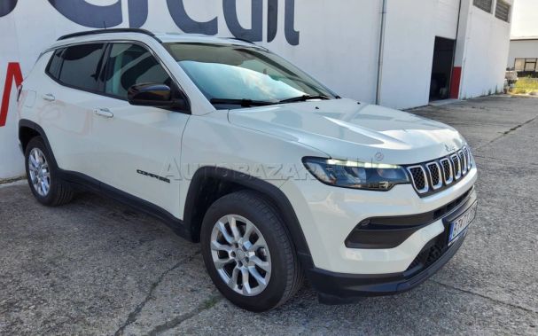 Jeep Compass 1.3 Longitude 110 kW image number 2