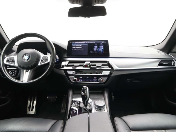 BMW 530 e 215 kW image number 13