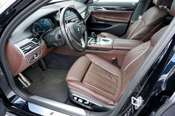 BMW 730d xDrive M Sport 195 kW image number 27