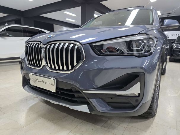 BMW X1 sDrive18d xLine 110 kW image number 2