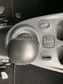 Car image 33