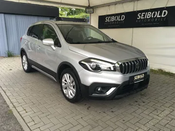 Car image 2