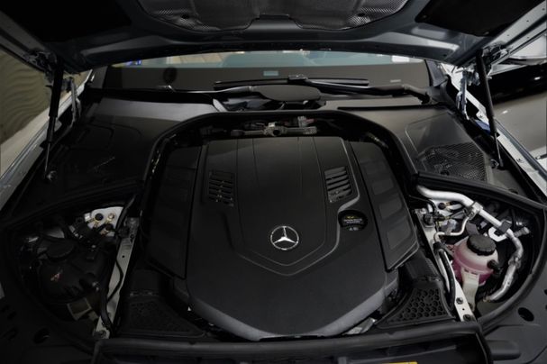 Mercedes-Benz S 580 Maybach 387 kW image number 33