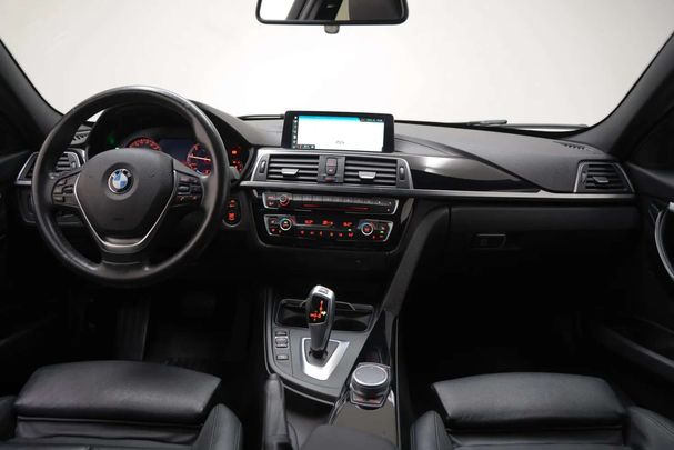 BMW 318i Touring Luxury Line 100 kW image number 4