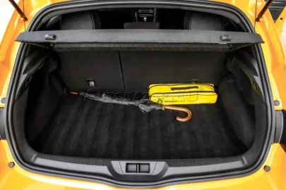 Car image 40
