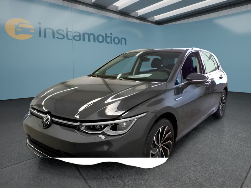 Volkswagen Golf 8 2.0