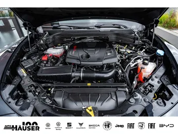 Car image 33