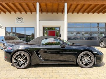 Car image 23