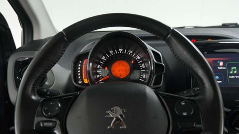 Car image 36