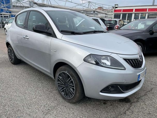 Lancia Ypsilon 51 kW image number 1