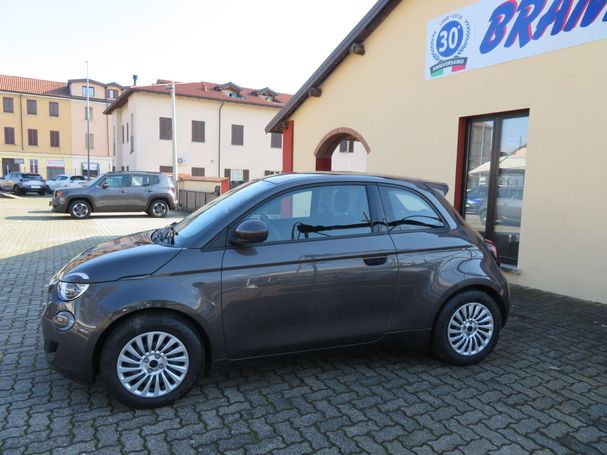 Fiat 500 e Action 70 kW image number 9