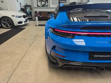 Car image 41