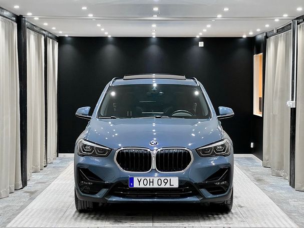 BMW X1 25e xDrive 163 kW image number 3