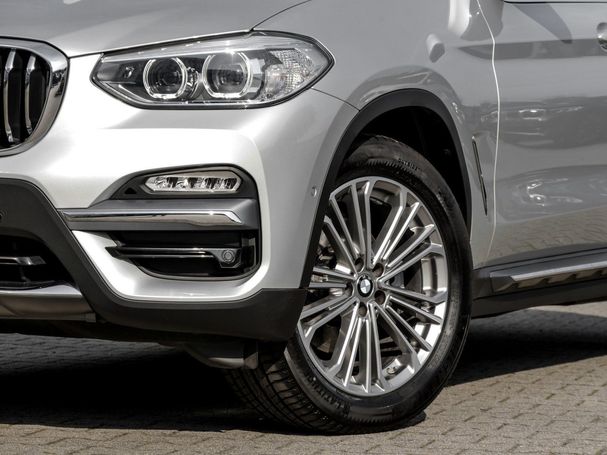 BMW X3 xDrive20i 135 kW image number 5