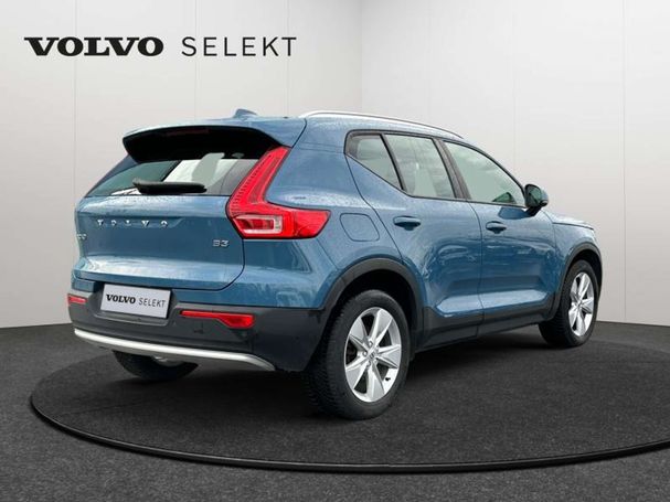 Volvo XC40 B3 Core 120 kW image number 2