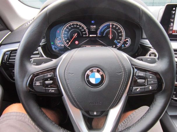 BMW 530 e 185 kW image number 19