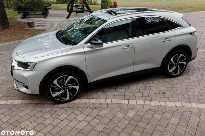 Car image 40