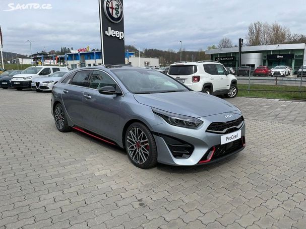 Kia ProCeed GT 150 kW image number 2